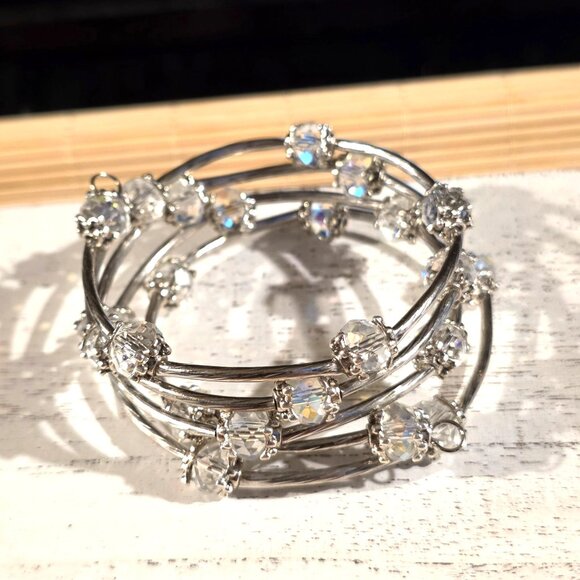 Silver Tone Crystal Wrap Bracelet With Clear Faceted Beads & Filigree Details - Picture 2 of 7